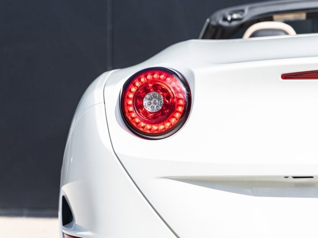 2015 Ferrari California T