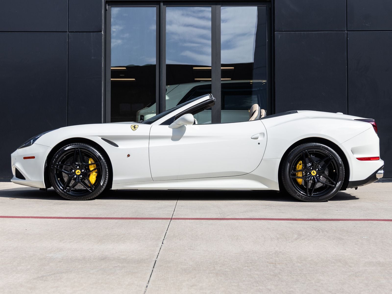 2015 Ferrari California T