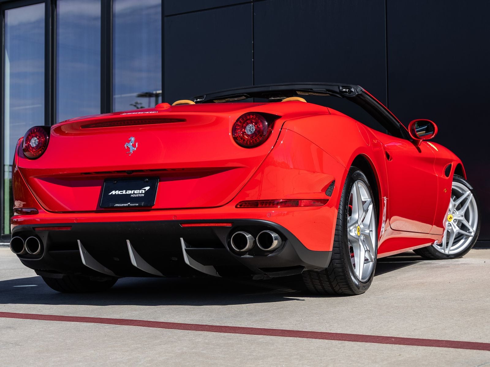 2017 Ferrari California T