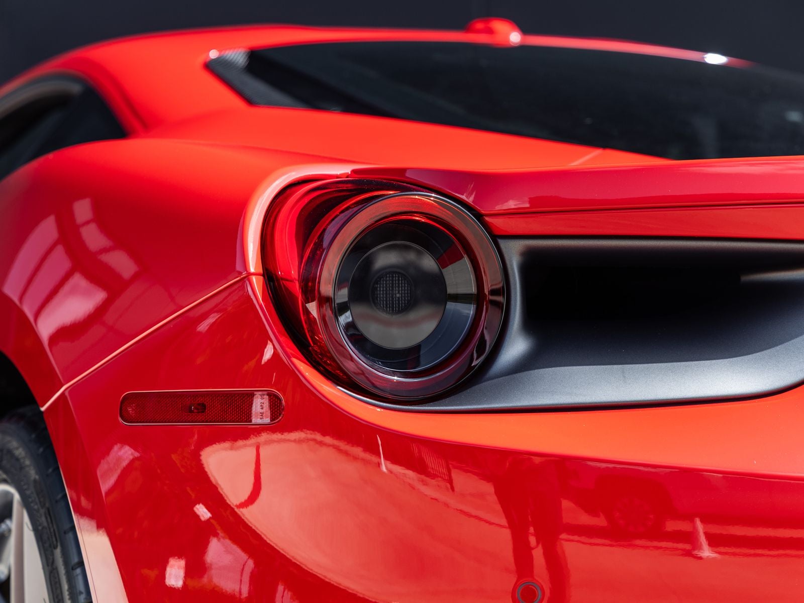 2017 Ferrari 488 GTB Base