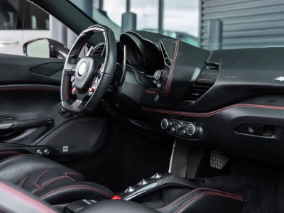 2017 Ferrari 488 GTB Base