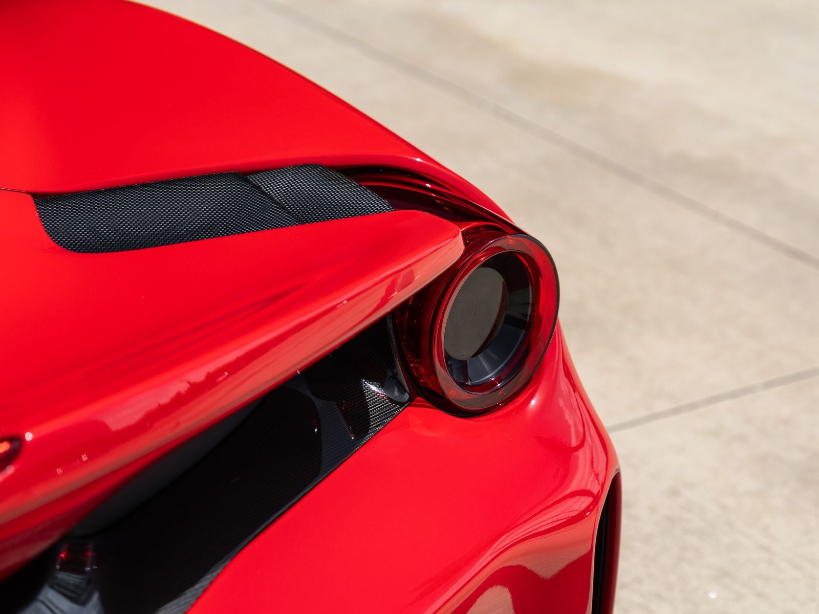 2020 Ferrari 488 Pista Base