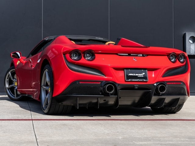 2021 Ferrari F8 Spider Base