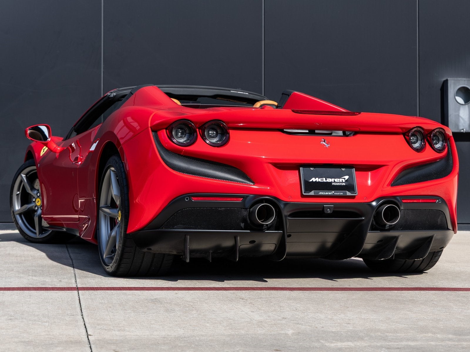 2021 Ferrari F8 Spider Base