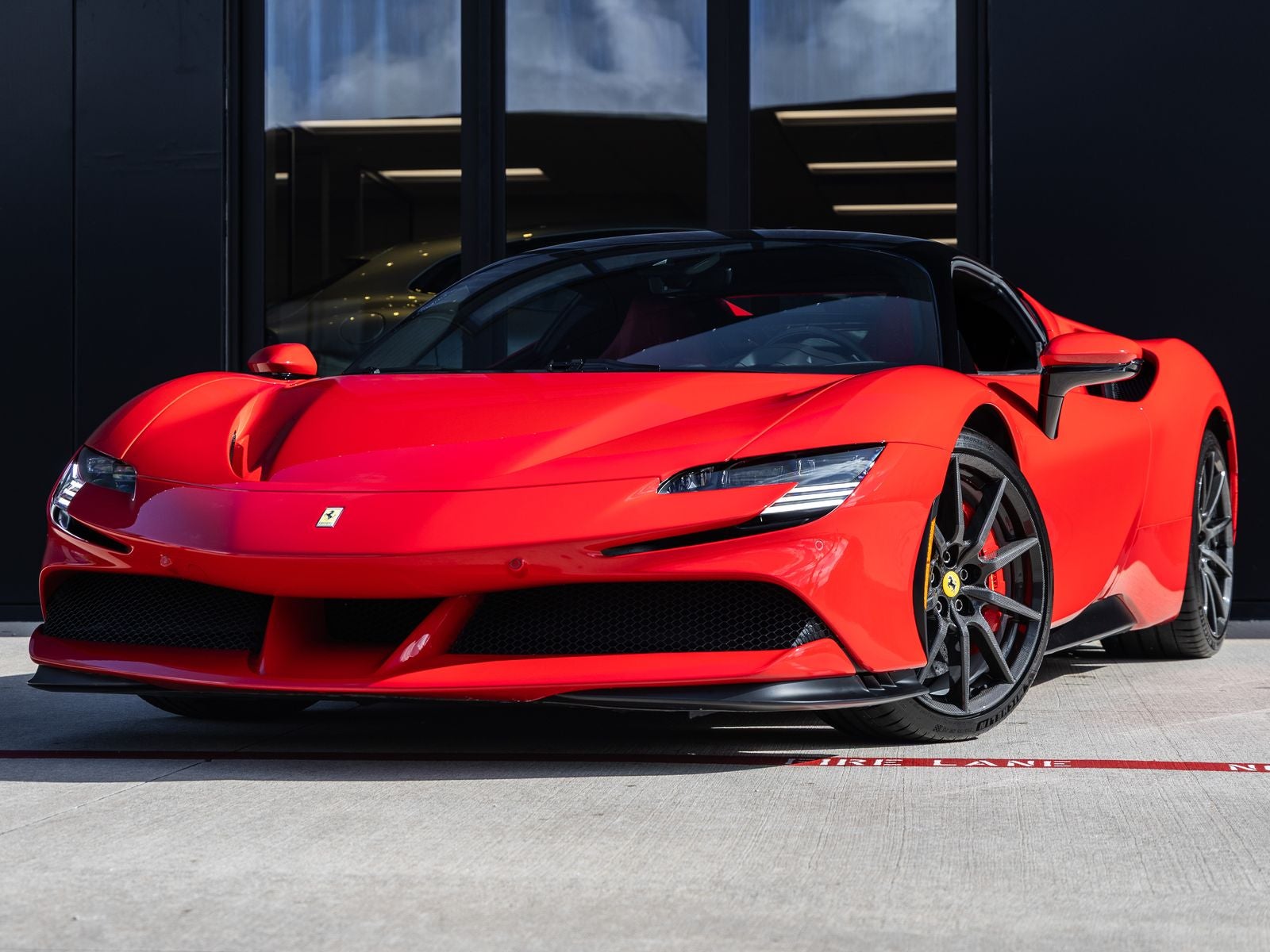 2022 Ferrari SF90 Stradale Base