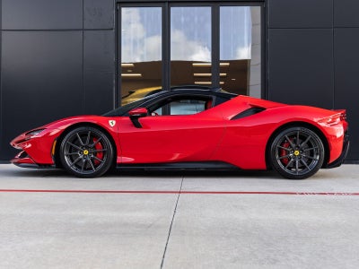 2022 Ferrari SF90 Stradale Base