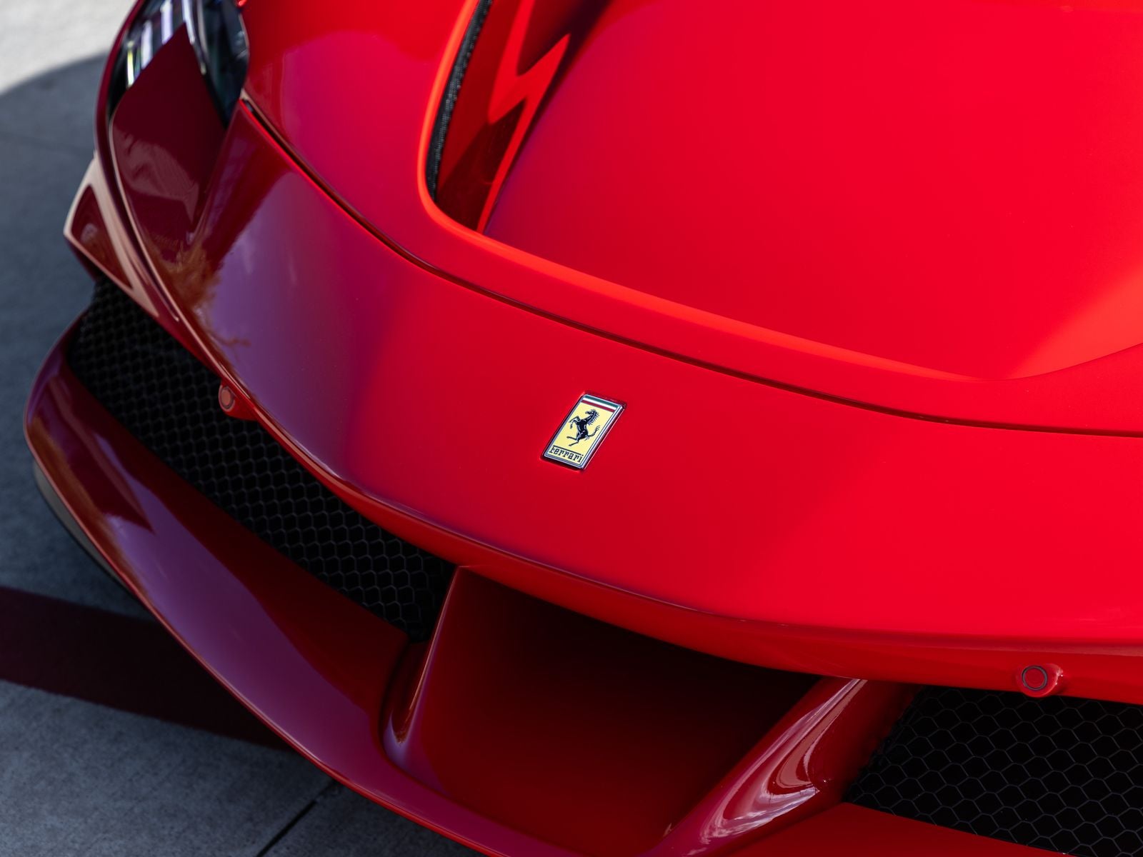 2022 Ferrari SF90 Stradale Base