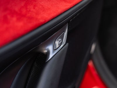 2022 Ferrari SF90 Stradale Base