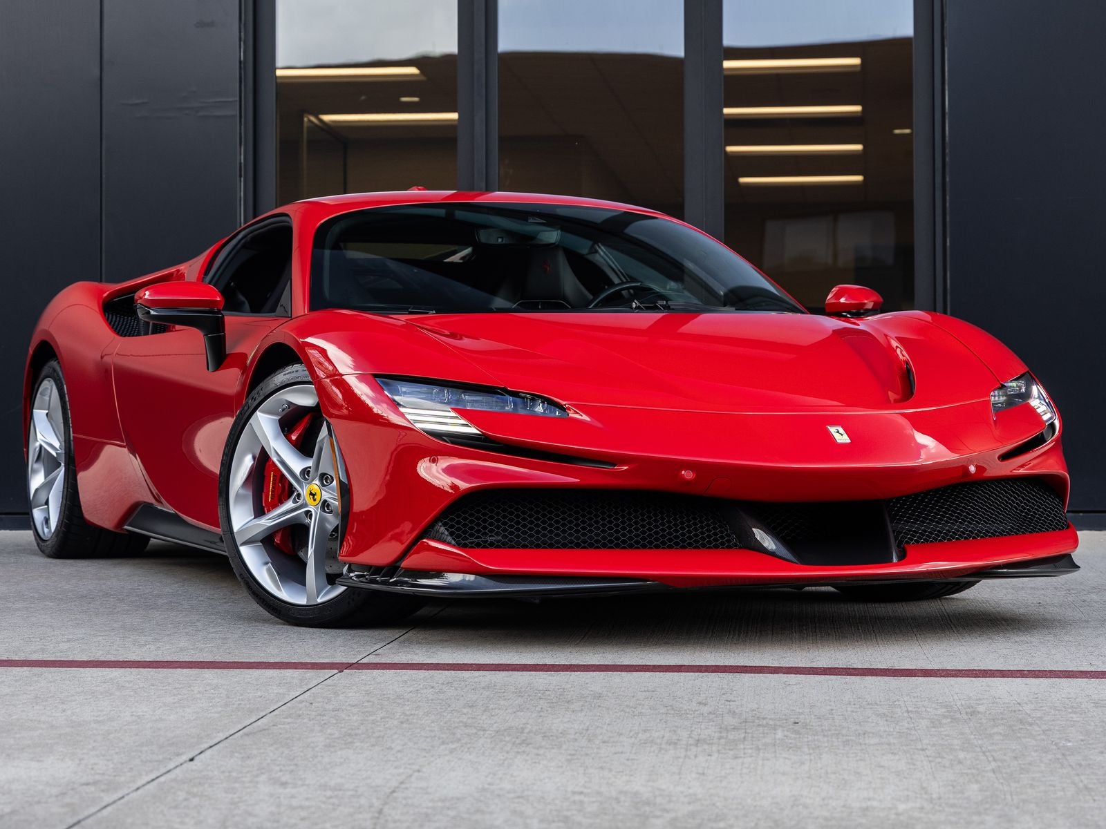 2021 Ferrari SF90 Stradale Base