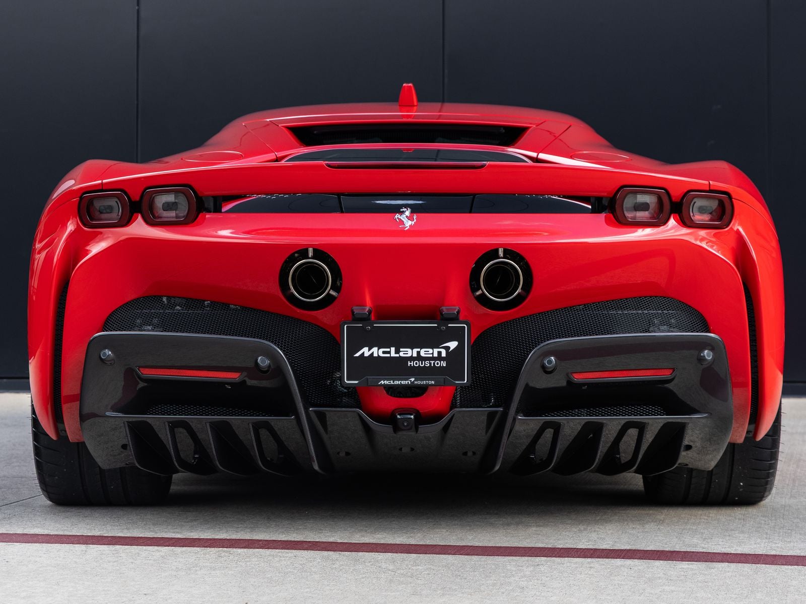 2021 Ferrari SF90 Stradale Base