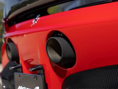 2023 Ferrari SF90 Stradale Base