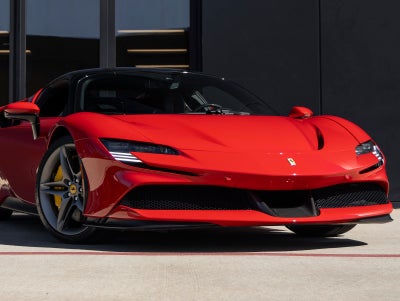 2023 Ferrari SF90 Stradale Base