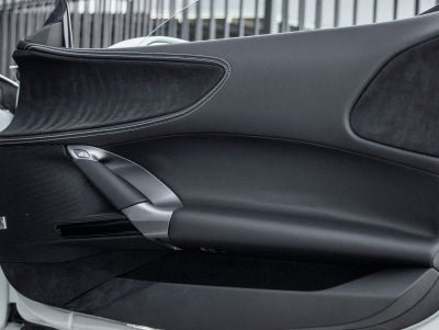 2023 Ferrari SF90 Stradale Base