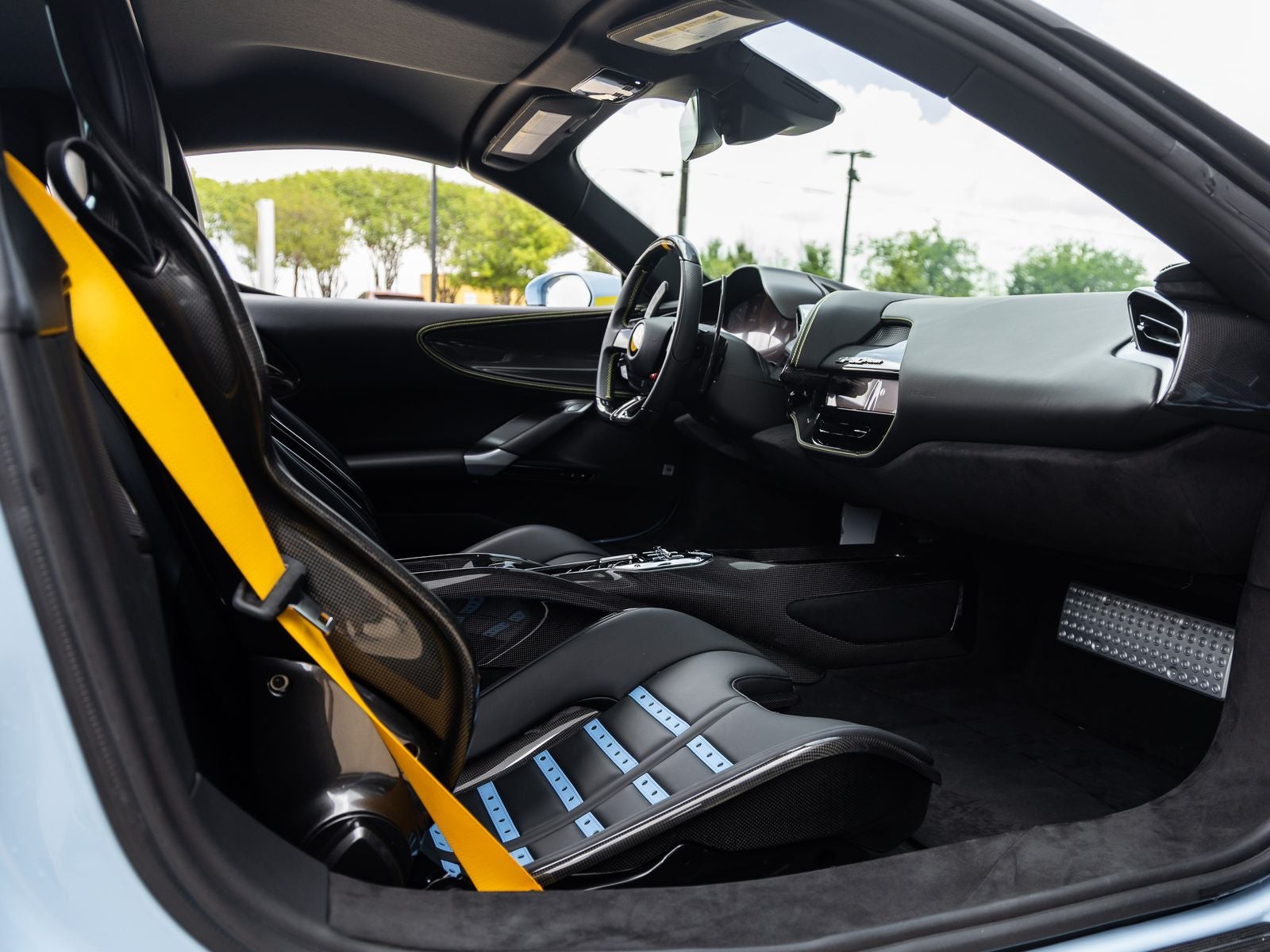 2024 Ferrari SF90 Spider Base