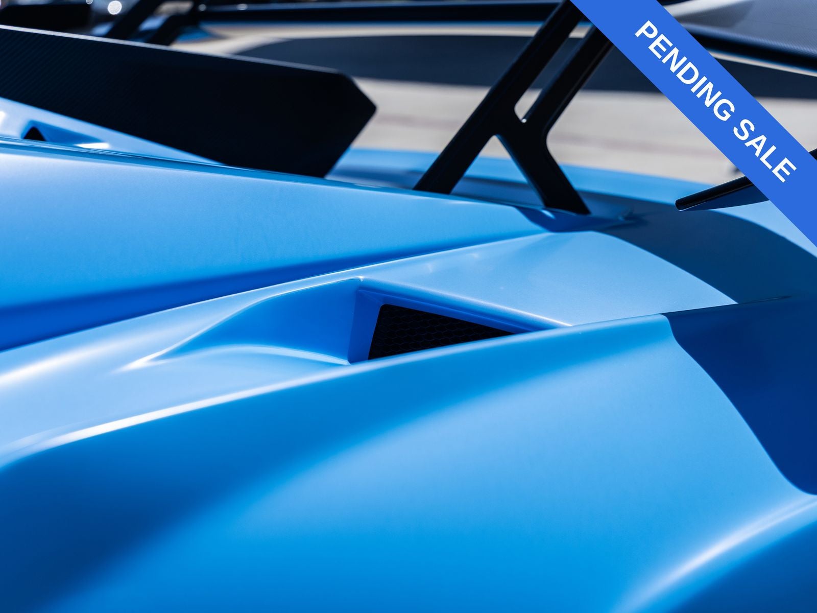 2024 Lamborghini Huracan STO Base