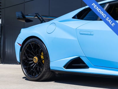 2024 Lamborghini Huracan STO Base