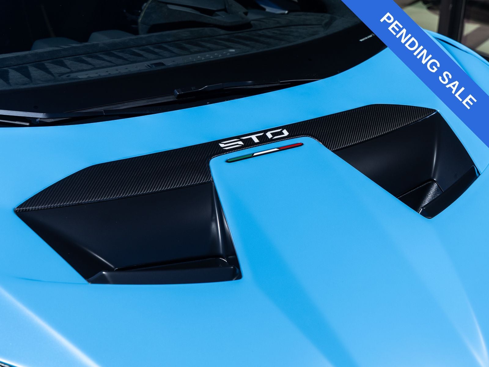 2024 Lamborghini Huracan STO Base