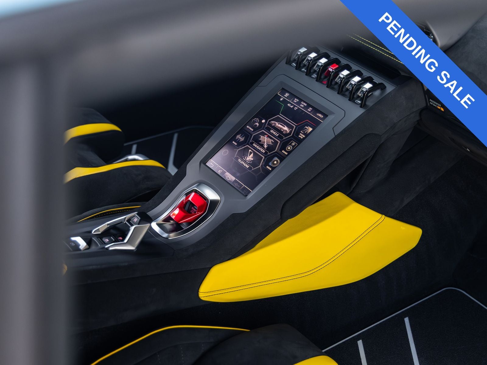 2024 Lamborghini Huracan STO Base