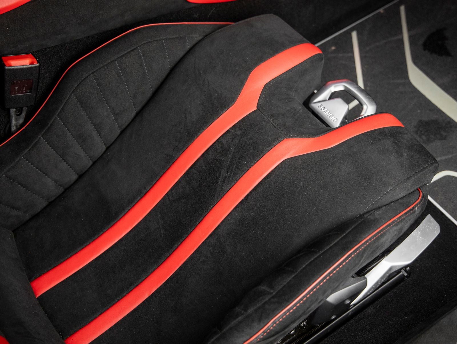 2022 Lamborghini Huracan STO Base