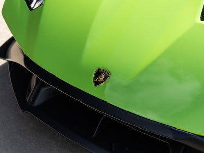 2023 Lamborghini Huracan STO Base