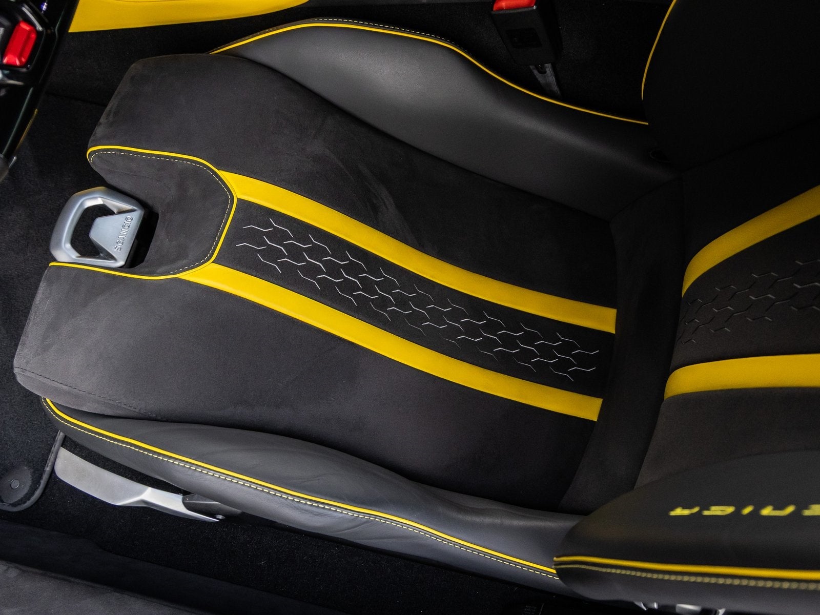 2023 Lamborghini Huracan Tecnica Base