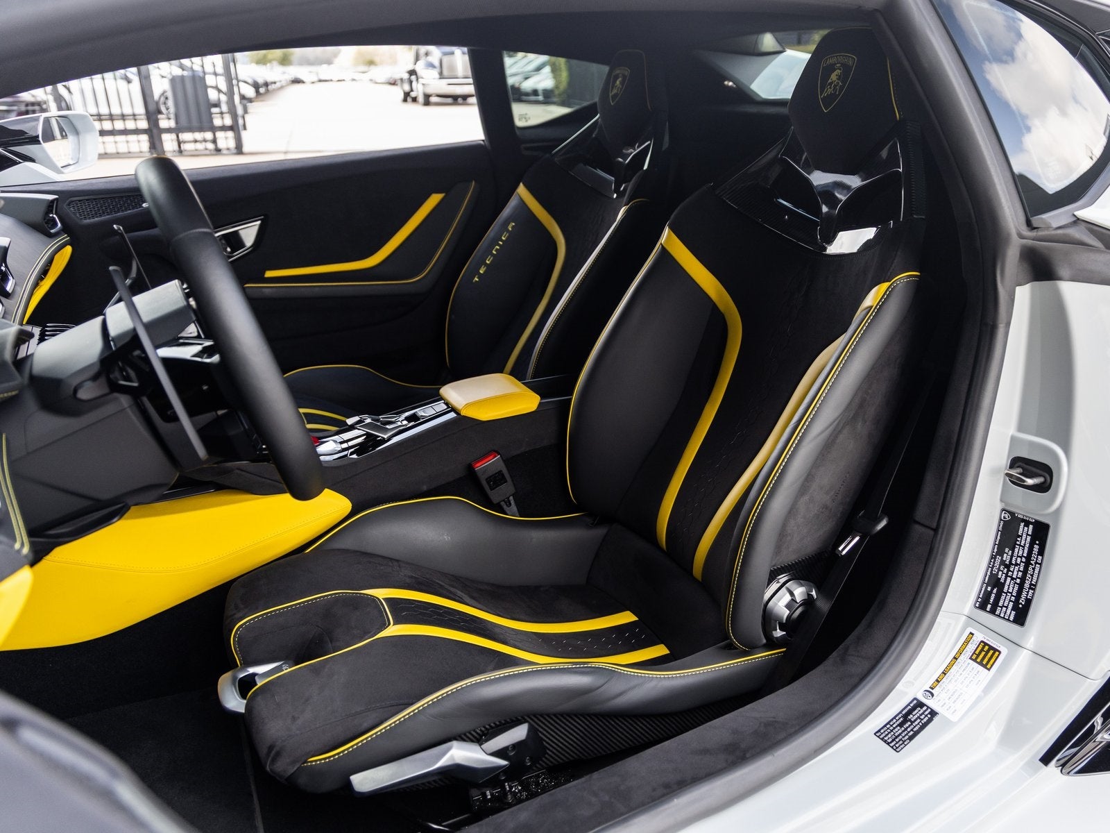 2023 Lamborghini Huracan Tecnica Base