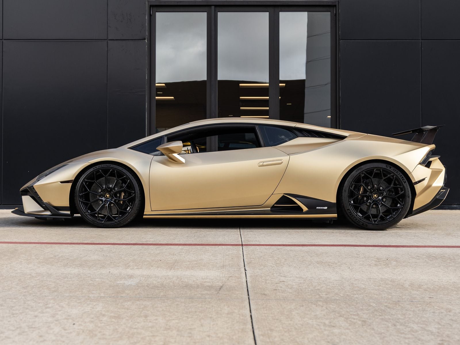 2023 Lamborghini Huracan Tecnica Base