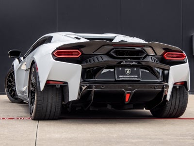 2026 Lamborghini Temerario Base