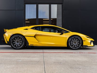 2026 Lamborghini Temerario Base