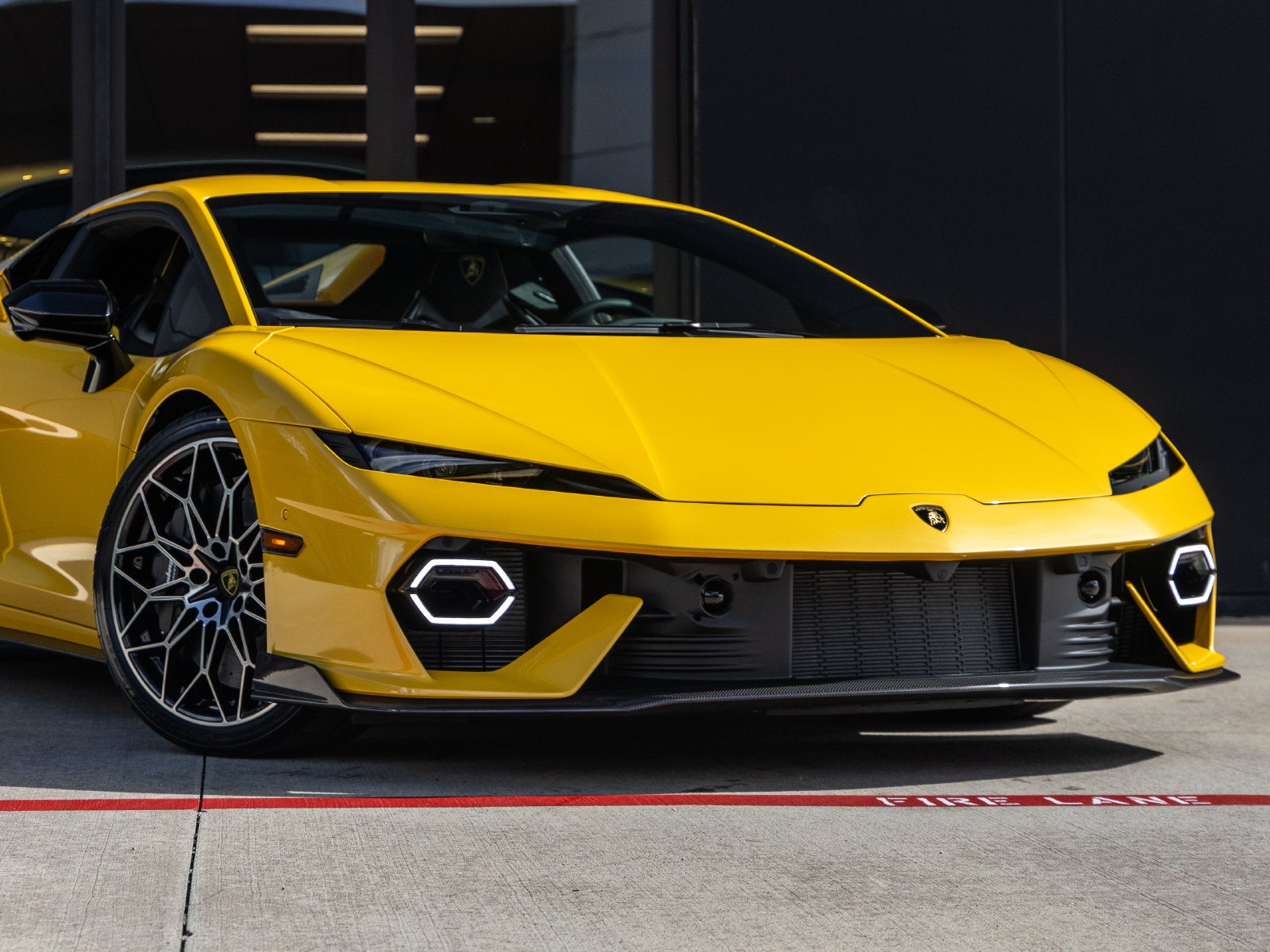 2026 Lamborghini Temerario Base