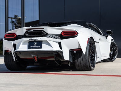 2026 Lamborghini Temerario Base