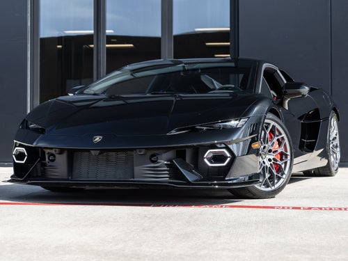 2026 Lamborghini Temerario Base