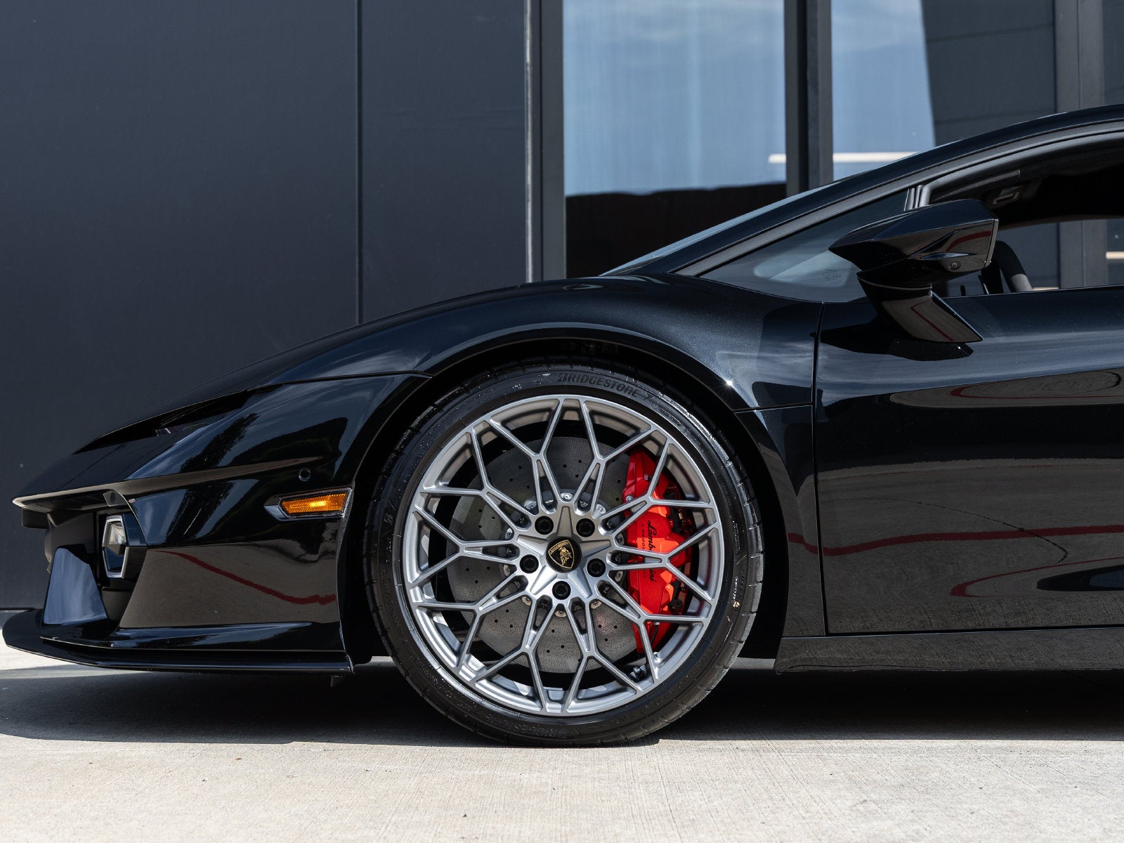 2026 Lamborghini Temerario Base