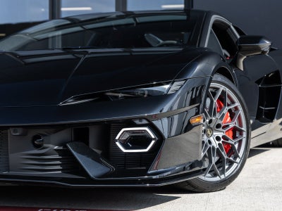 2026 Lamborghini Temerario Base