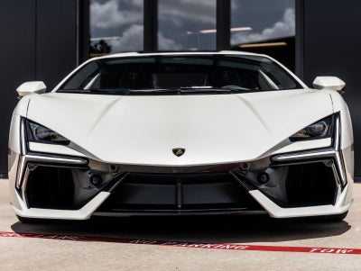 2026 Lamborghini Revuelto Base