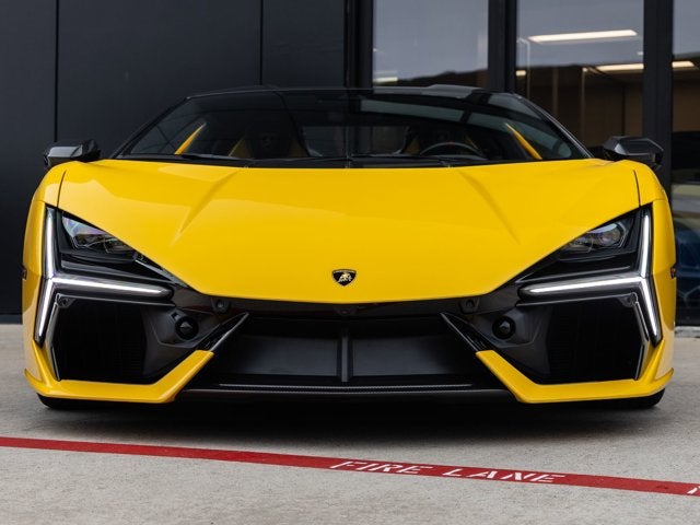 2026 Lamborghini Revuelto Base