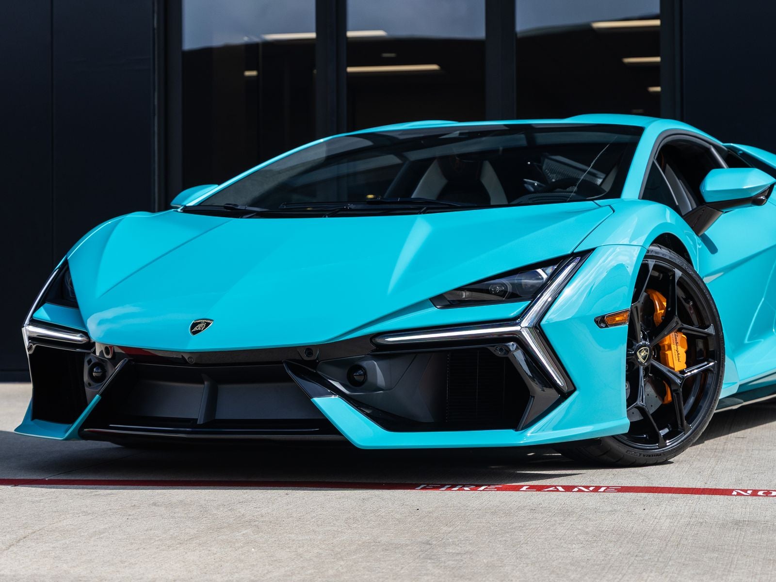2026 Lamborghini Revuelto Base