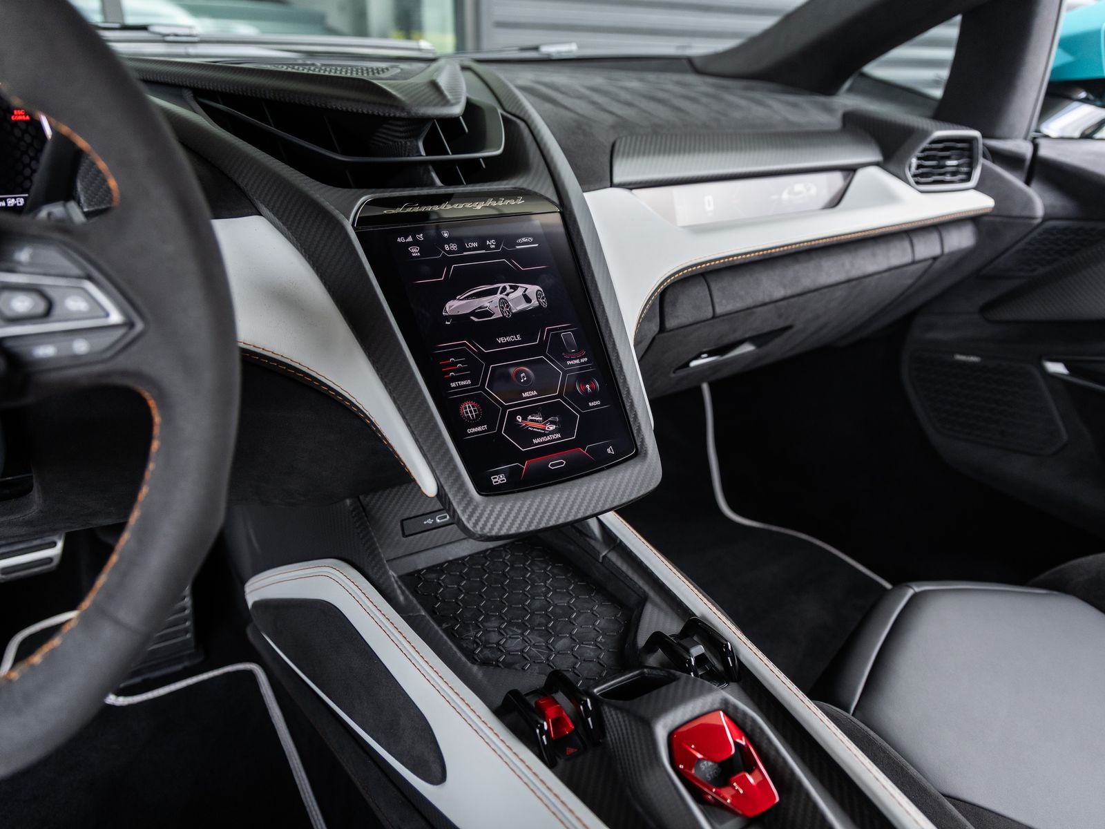 2026 Lamborghini Revuelto Base