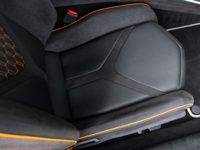 2026 Lamborghini Revuelto Base