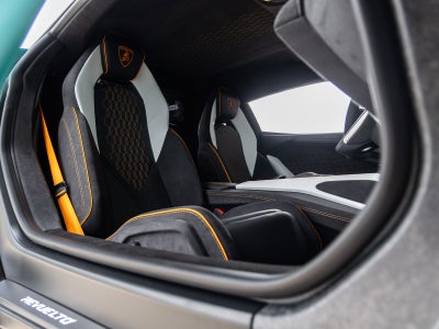 2026 Lamborghini Revuelto Base