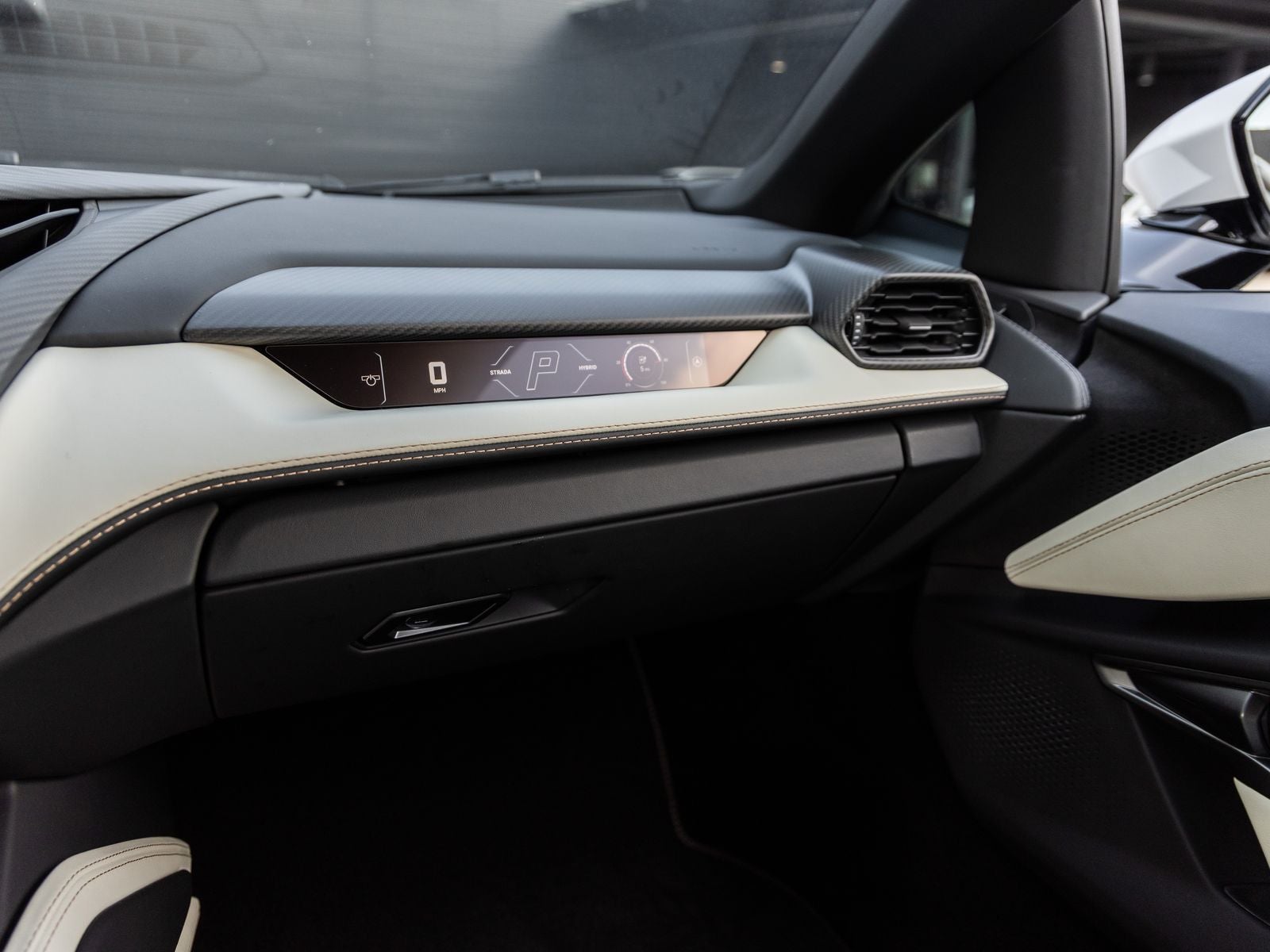 2024 Lamborghini Revuelto Base