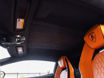 2025 Lamborghini Revuelto Base