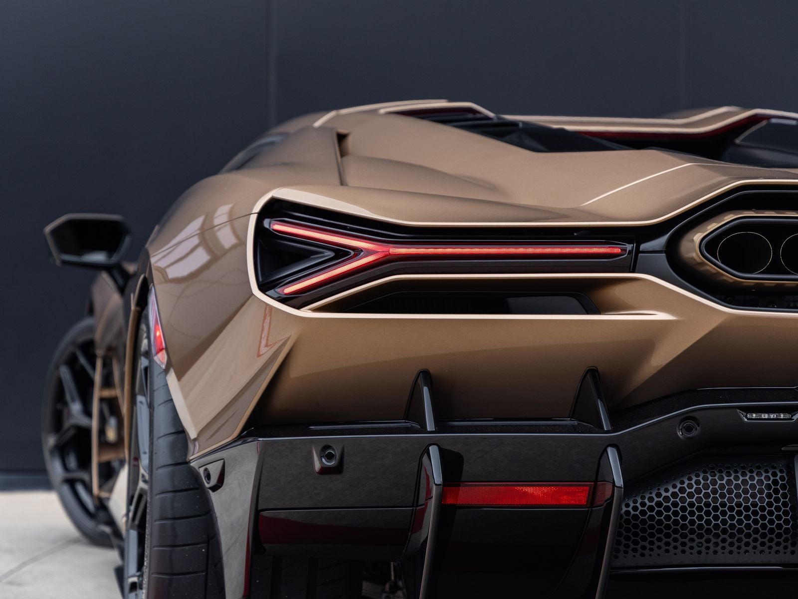 2026 Lamborghini Revuelto Base