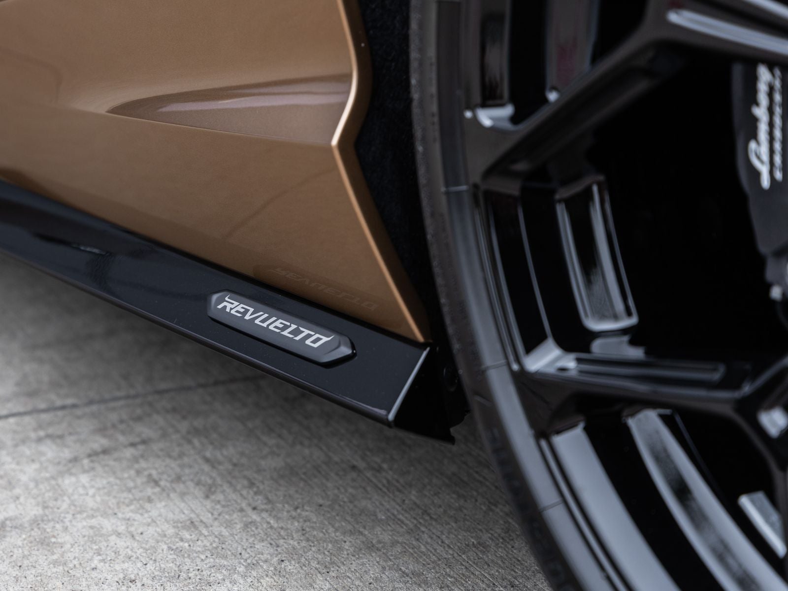 2026 Lamborghini Revuelto Base
