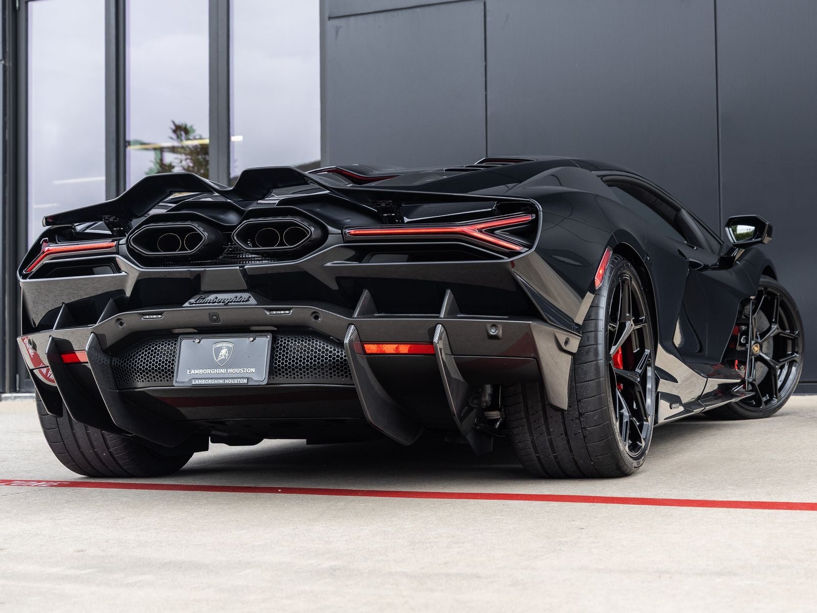 2026 Lamborghini Revuelto Base