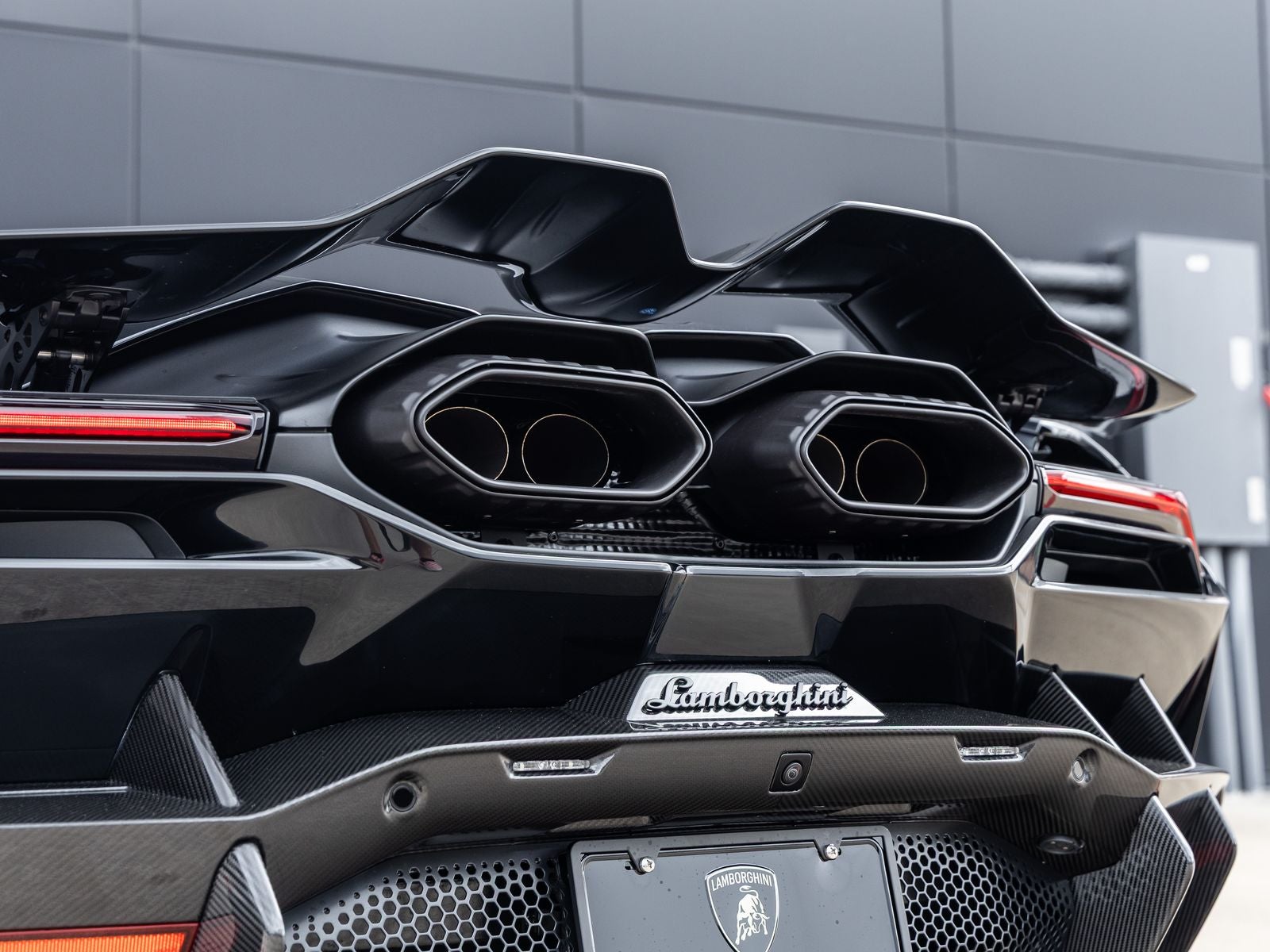 2026 Lamborghini Revuelto Base