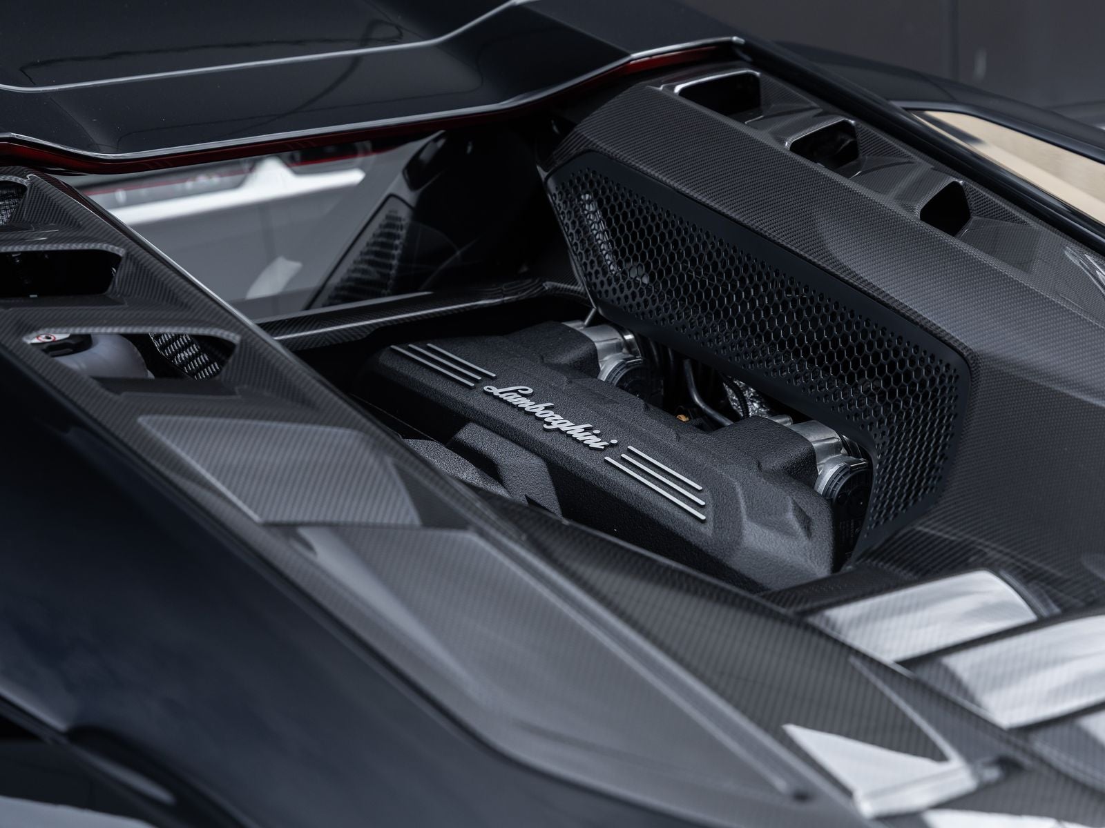2026 Lamborghini Revuelto Base