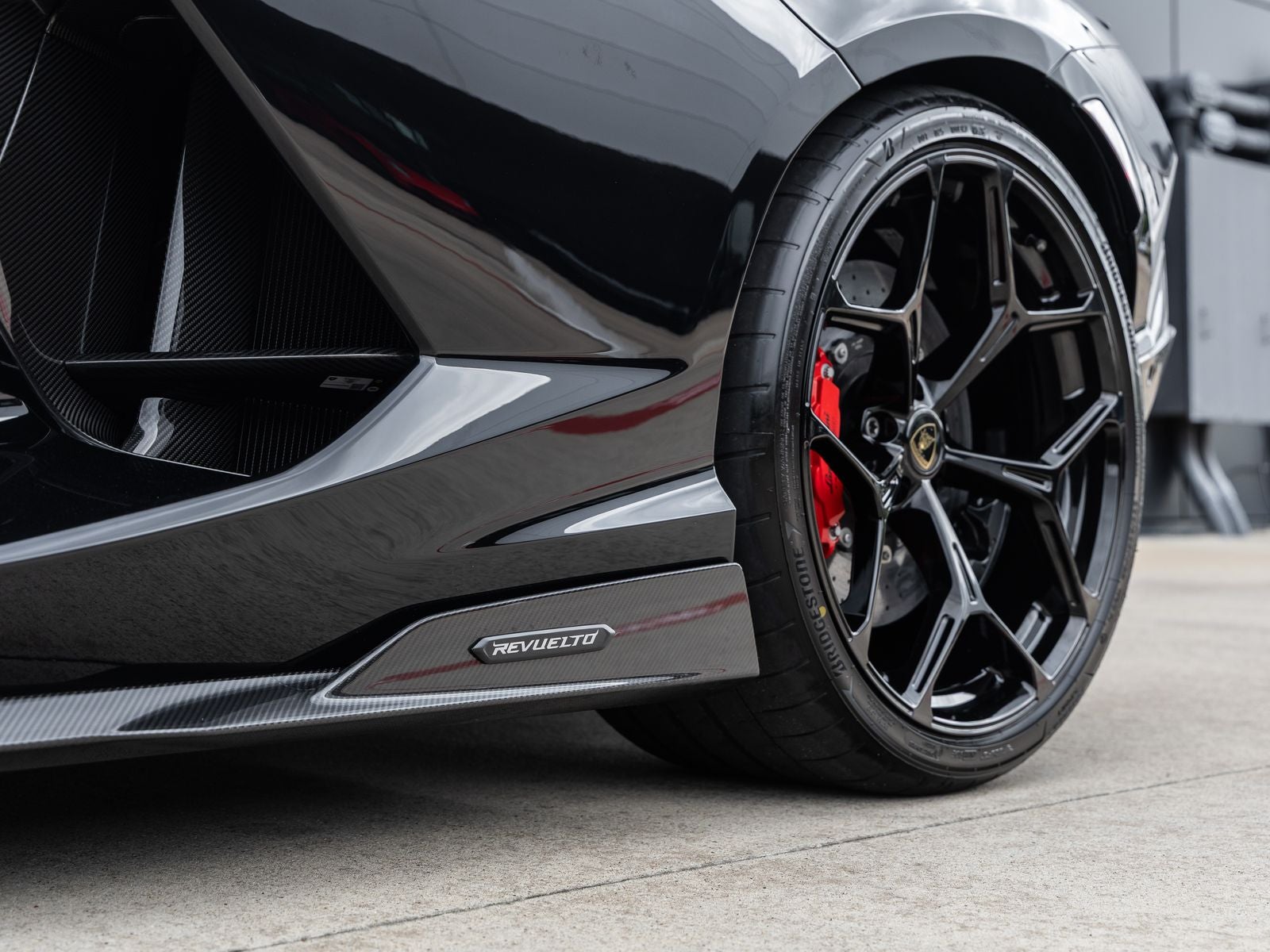2026 Lamborghini Revuelto Base