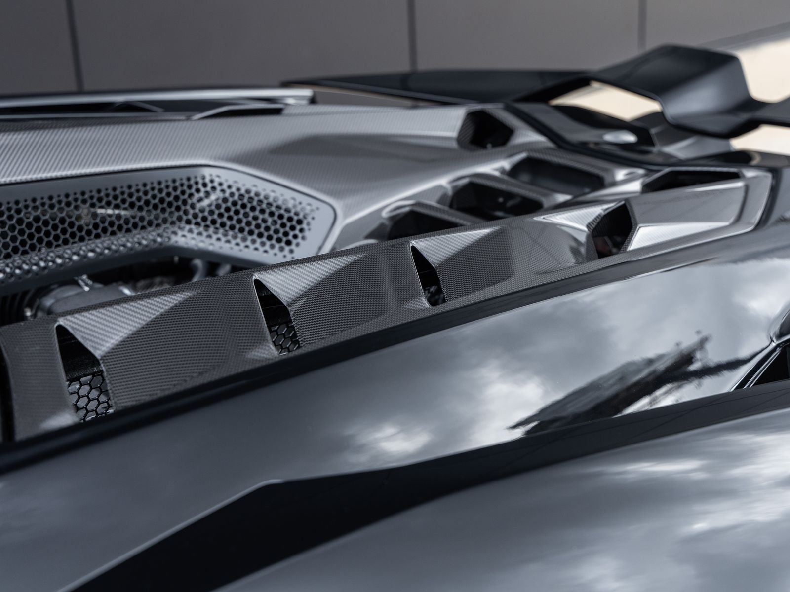 2026 Lamborghini Revuelto Base