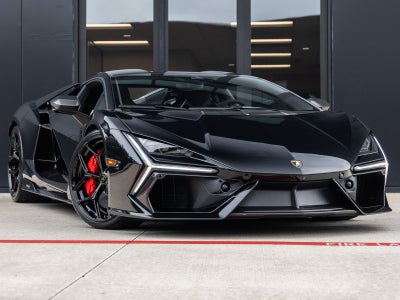 2026 Lamborghini Revuelto Base